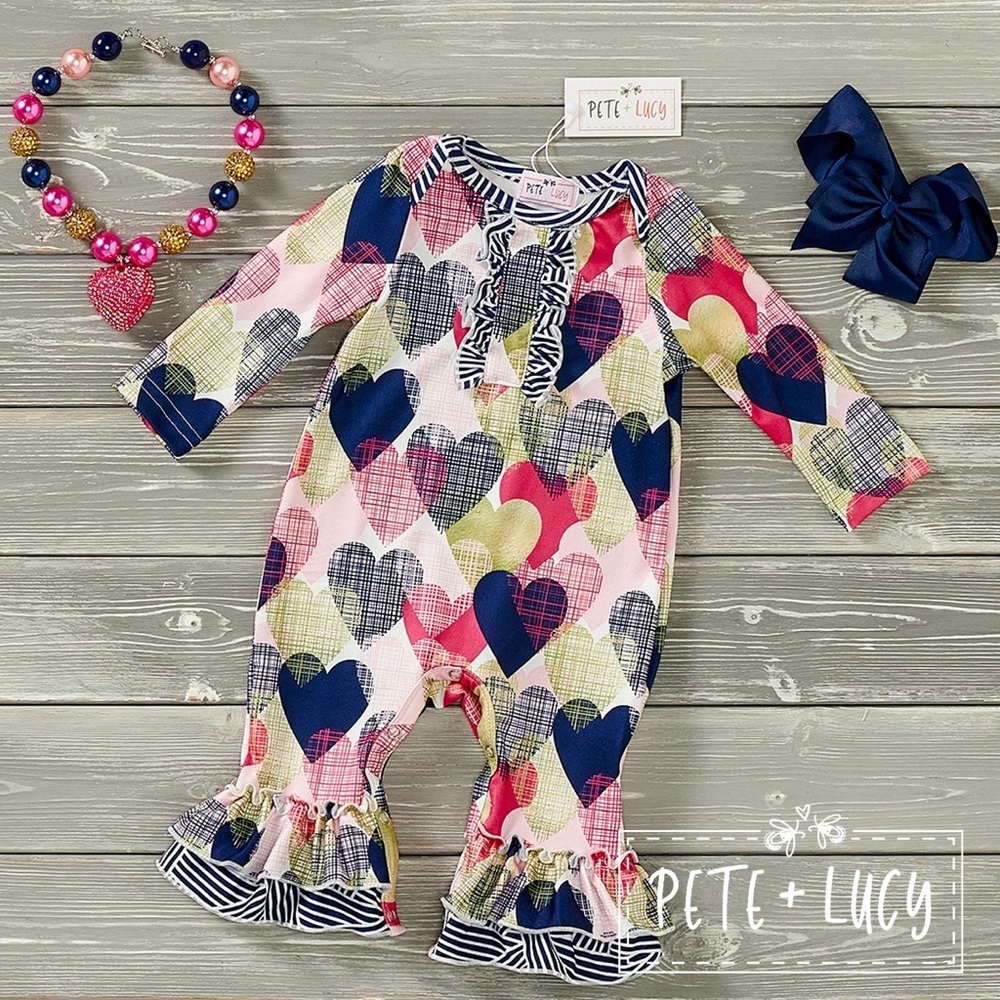 Pete + Lucy Heart Print Baby Romper